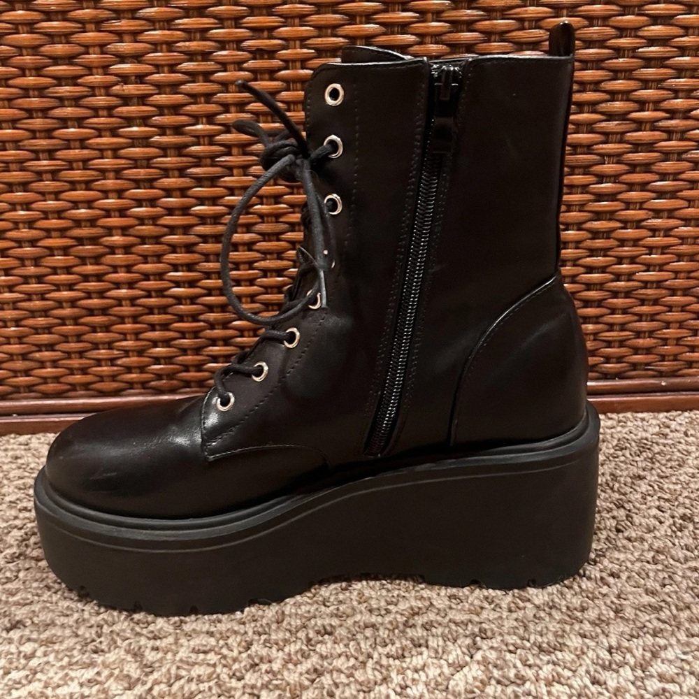 SHEIN Black Faux Leather Lace Up Platform Combat Boots - Picture 11 of 16